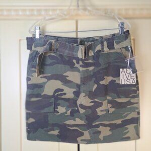 ACTIVE USA Women's Green Camo Cargo Mini Skirt Belted Cotton Size Large